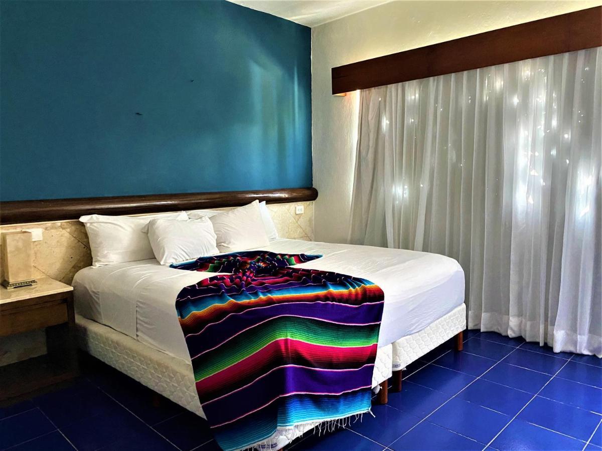 Hotel Mariachi By Kavia 5Th Av プレヤデルカーメン エクステリア 写真